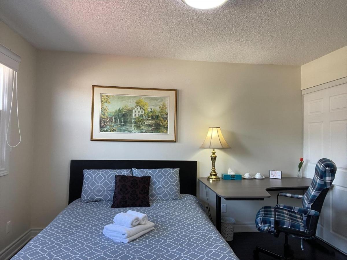 Btn Family-Style Bustling Area Self-Check-In So Fast Fiber Net Free Parking Apartamento Toronto Exterior foto
