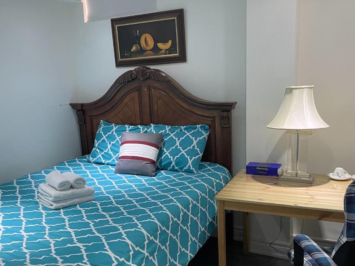 Btn Family-Style Bustling Area Self-Check-In So Fast Fiber Net Free Parking Apartamento Toronto Exterior foto