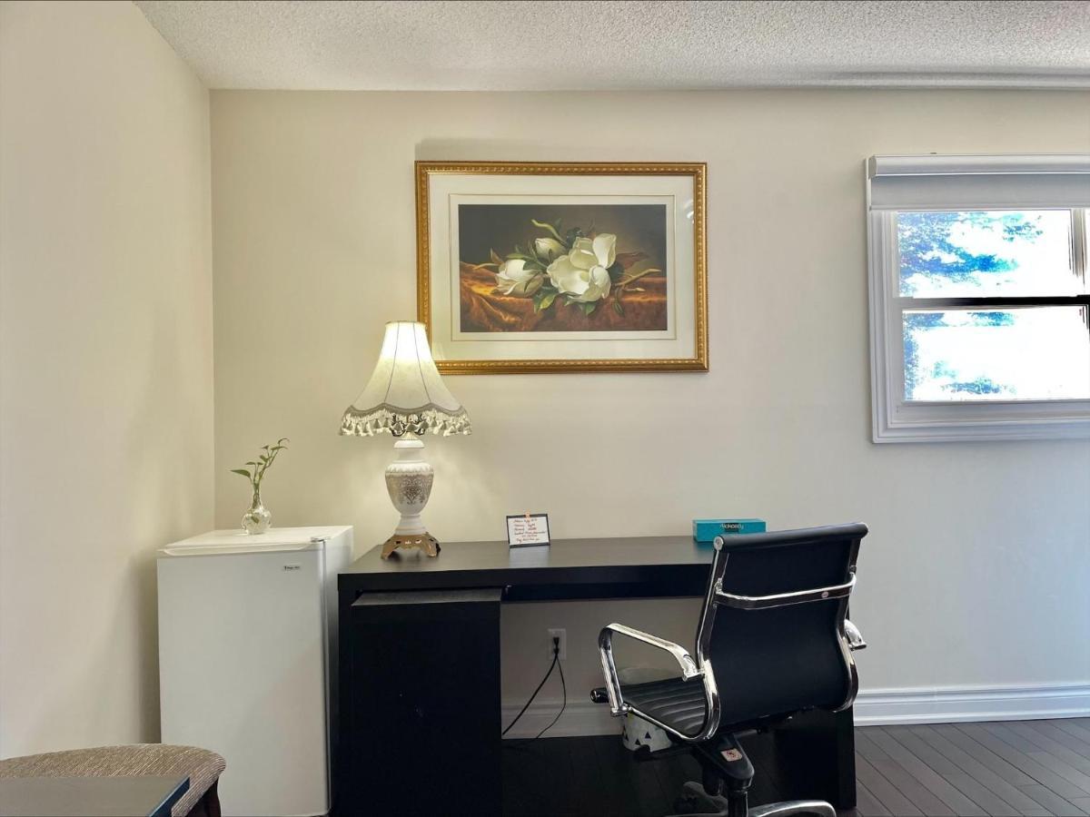Btn Family-Style Bustling Area Self-Check-In So Fast Fiber Net Free Parking Apartamento Toronto Exterior foto