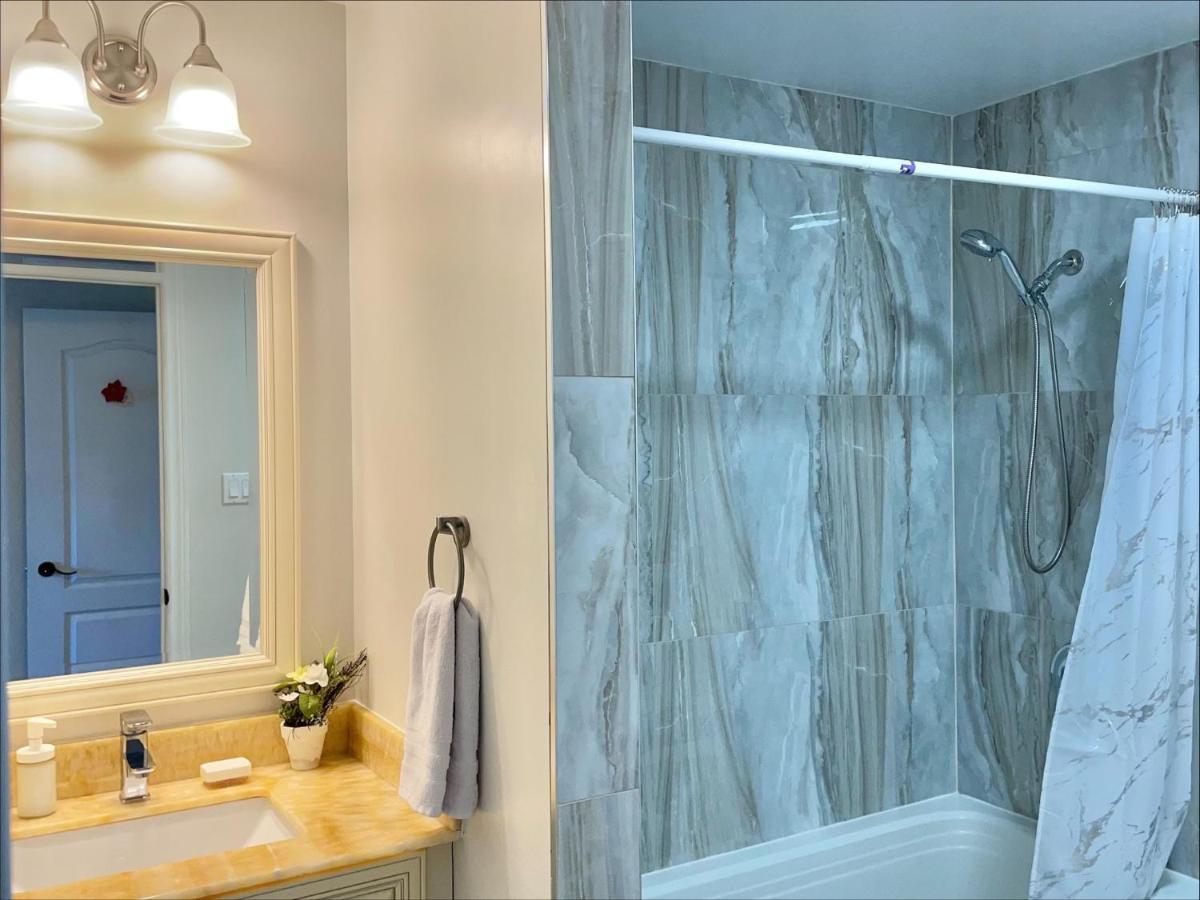 Btn Family-Style Bustling Area Self-Check-In So Fast Fiber Net Free Parking Apartamento Toronto Exterior foto